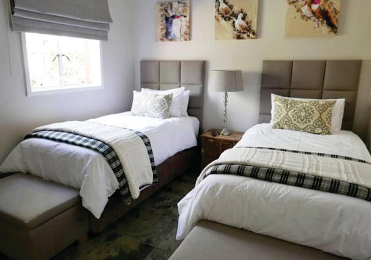 Waterside Cottages & Villas - Self Catering Gaborone Exterior foto